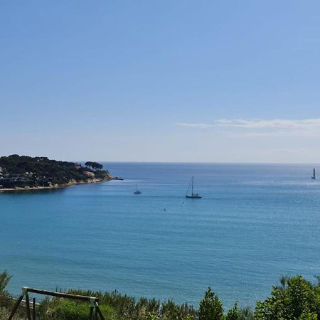 Villa Sur La Mer, 4 Chambres - 8 Personnes Sanary-sur-Mer Exterior photo