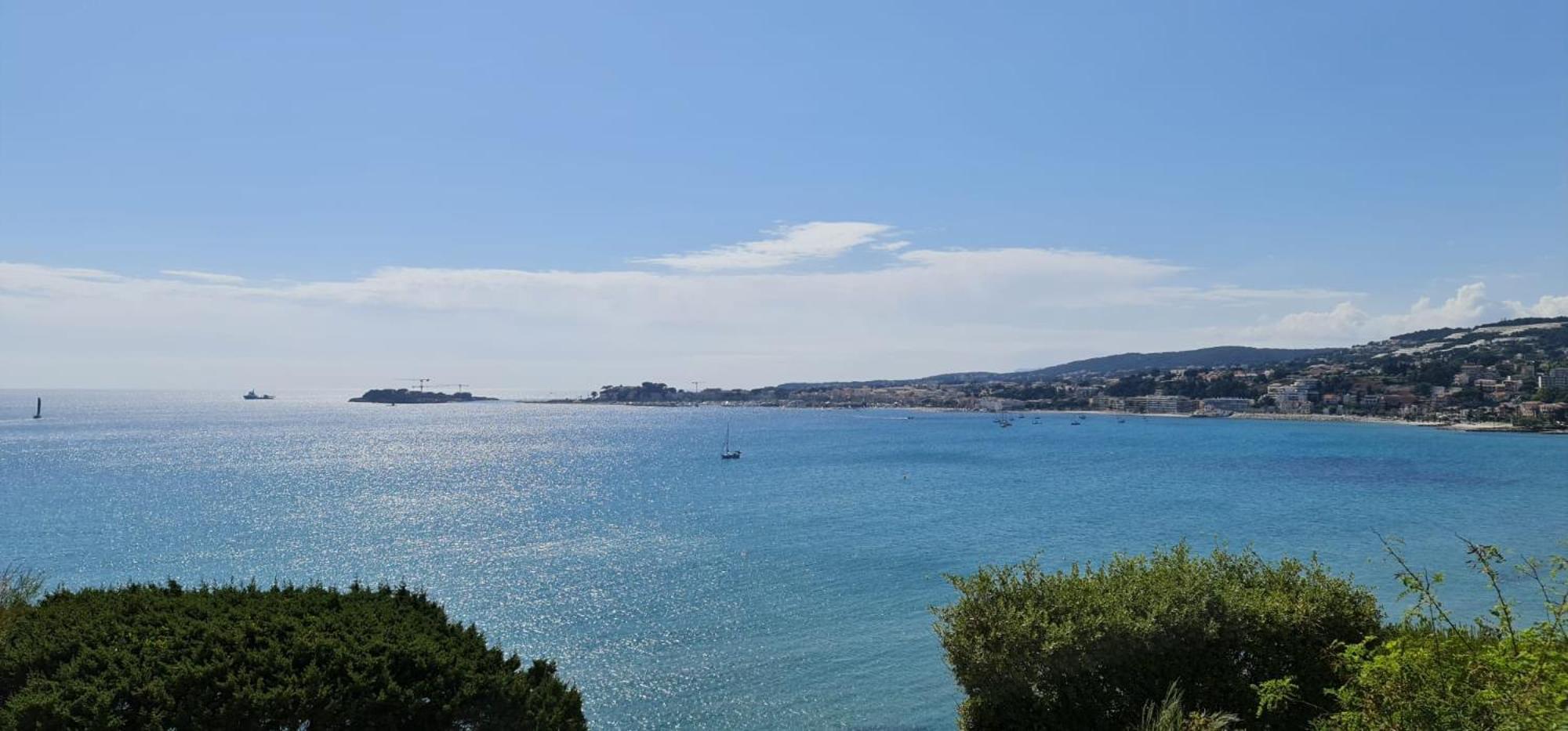 Villa Sur La Mer, 4 Chambres - 8 Personnes Sanary-sur-Mer Exterior photo